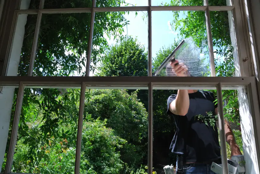 Gutter Cleaning & Window Cleaning